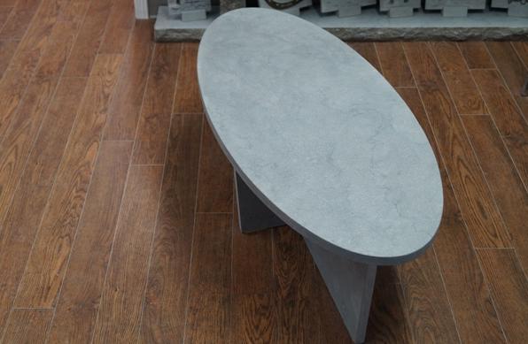 table ovale 24pox48po calcaire St-Marc